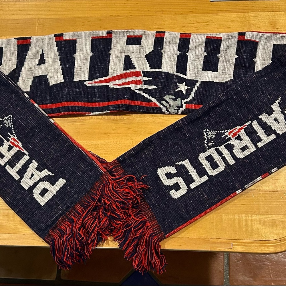 New England Patriots NFL Scarf NWOT